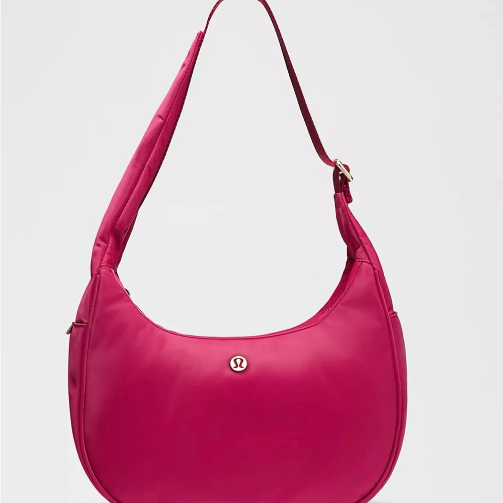 Lululemon City Essentials Shoulder Bag 4L